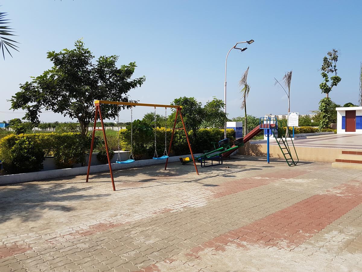 Orchid Resorts ECR Chennai Exterior foto