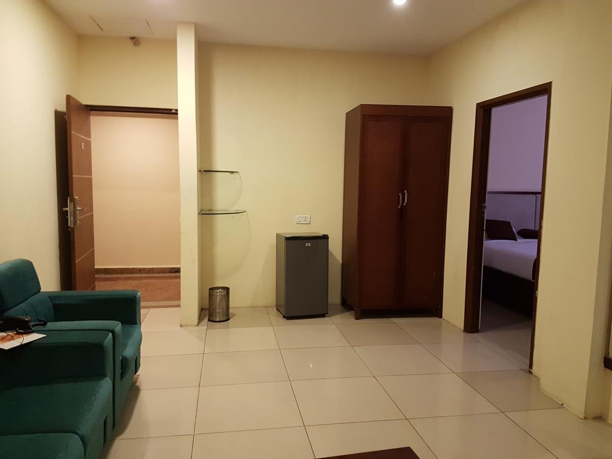 Orchid Resorts ECR Chennai Exterior foto